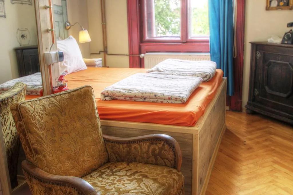 Hostel Lavender Circus Hostel, Doubles & Ensuites Budapest