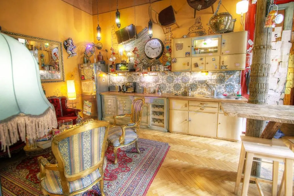 Hostel Lavender Circus Hostel, Doubles & Ensuites Budapest