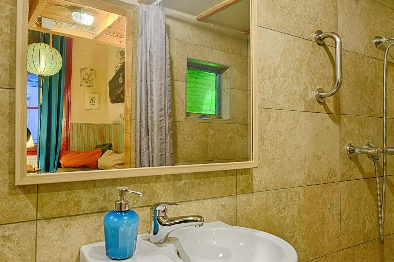 Auberge de jeunesse Lavender Circus Hostel, Doubles&Ensuites Budapest